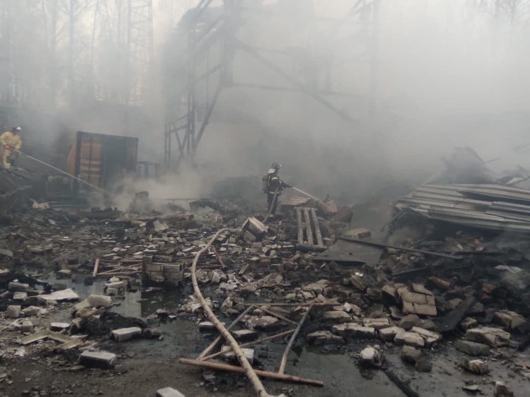 ​Взрыв завода под Рязанью: количество погибших выросло до 16, появились первые кадры с места ЧП