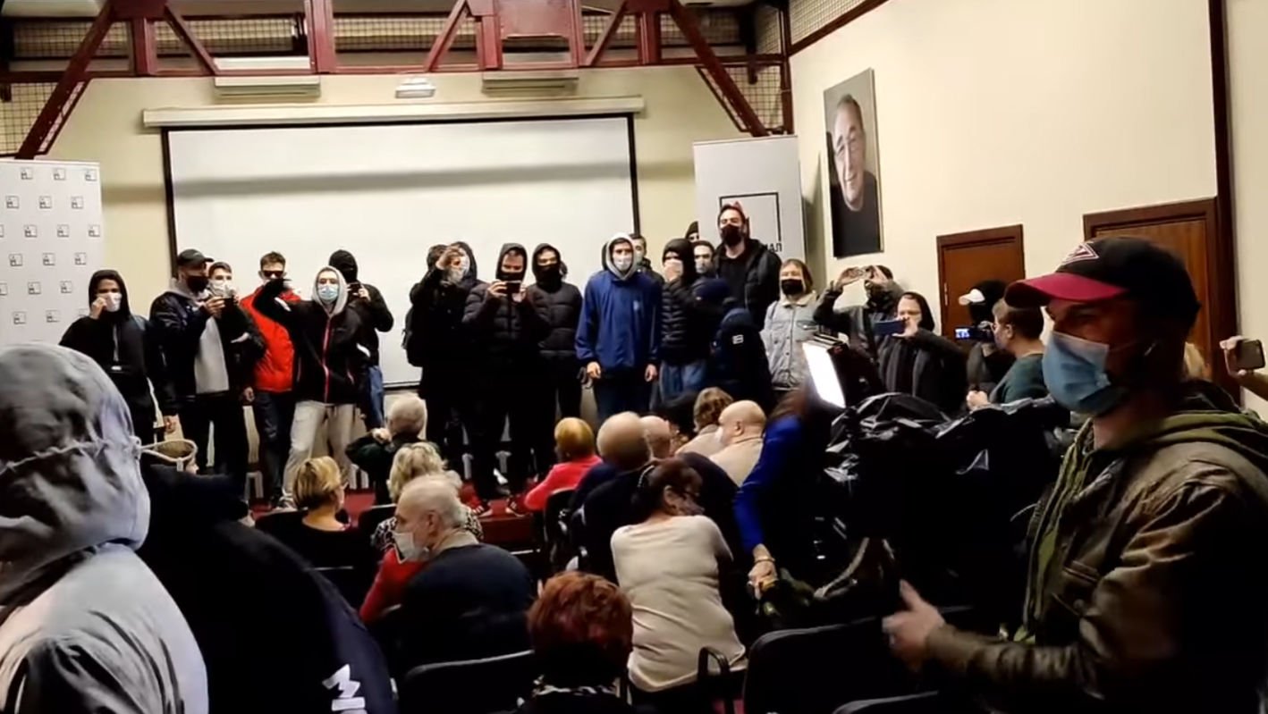 В Москве молодчики сорвали показ фильма о журналисте, раскрывшем правду о голодоморе в Украине
