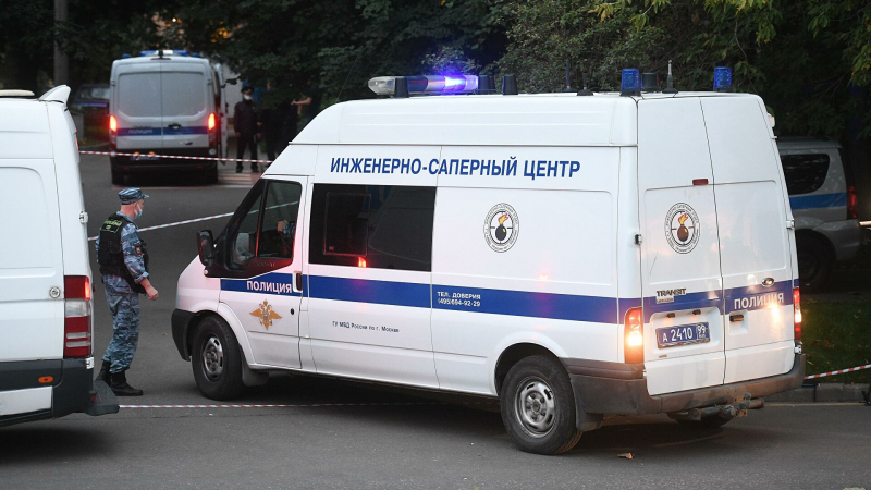 Саратовец погиб от взрыва снаряда, который пытался распилить "болгаркой"