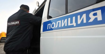 v-volgograde-policejskie-izjali-u-pensionera-oruzhie-i-granaty-11c6cff