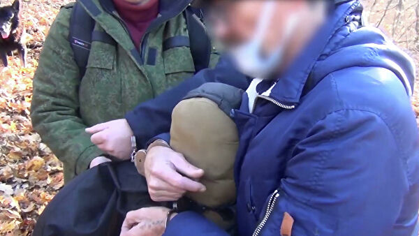 В Оренбуржье задержали подозреваемого в убийстве женщины и ребенка