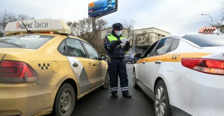 moskovskie-taksisty-narushili-pdd-bolee-400-tysjach-raz-s-nachala-goda-13c38d9