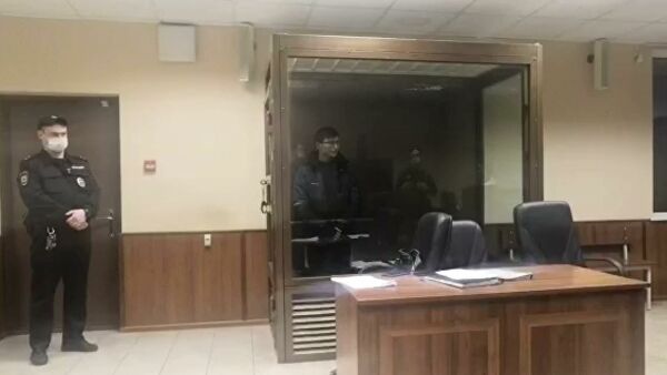 Суд продлил арест обвиняемым в нападении на семью в Новых Ватутинках