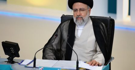 prezident-irana-prizval-sudit-trampa-za-ubijstvo-generala-sulejmani-6c87517