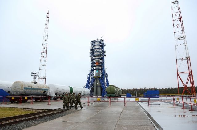 raketa-sojuz-21a-s-voennym-sputnikom-startovala-s-kosmodroma-pleseck-2540c0f