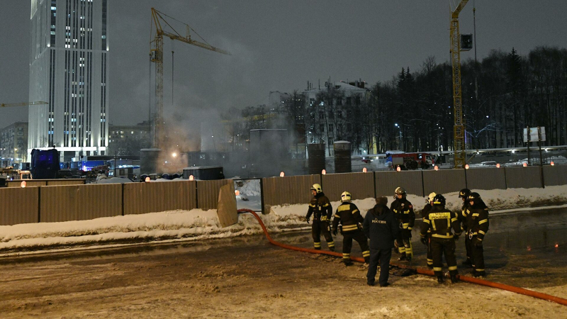 В Петербурге загорелся двухэтажный дом