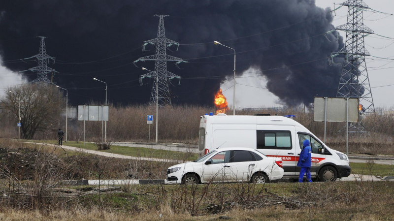 Пожар на нефтебазе в Белгороде локализовали