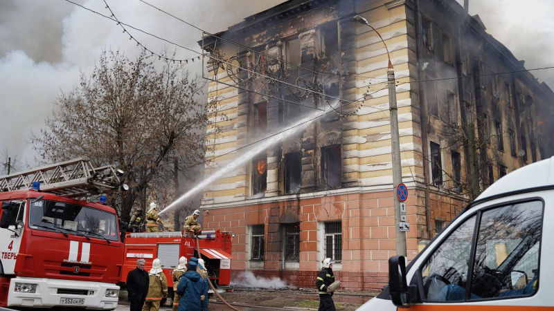 Правительство Тверской области сообщило о шести погибших при пожаре в НИИ