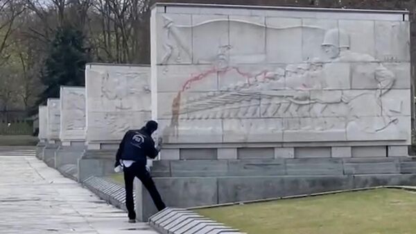 В Берлине зафиксировали 16 акций вандализма советских военных мемориалов