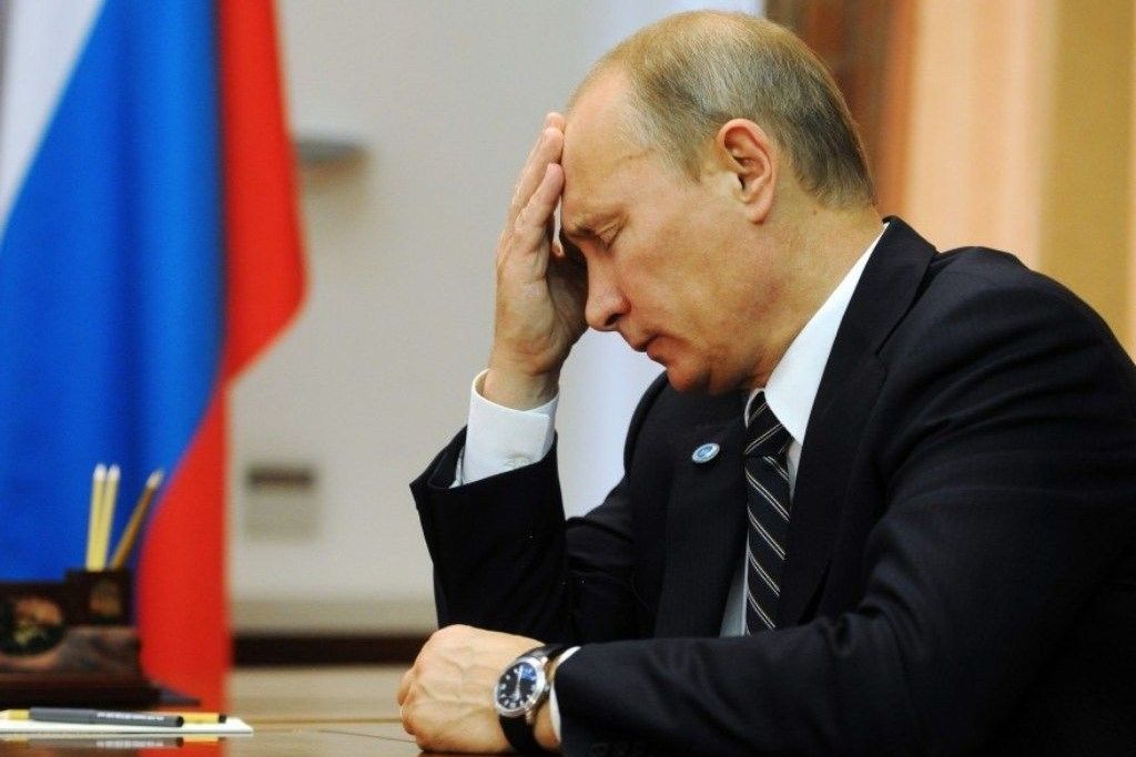 Mirror: Путин быстро теряет зрение, врачи дают ему не более 3 лет жизни