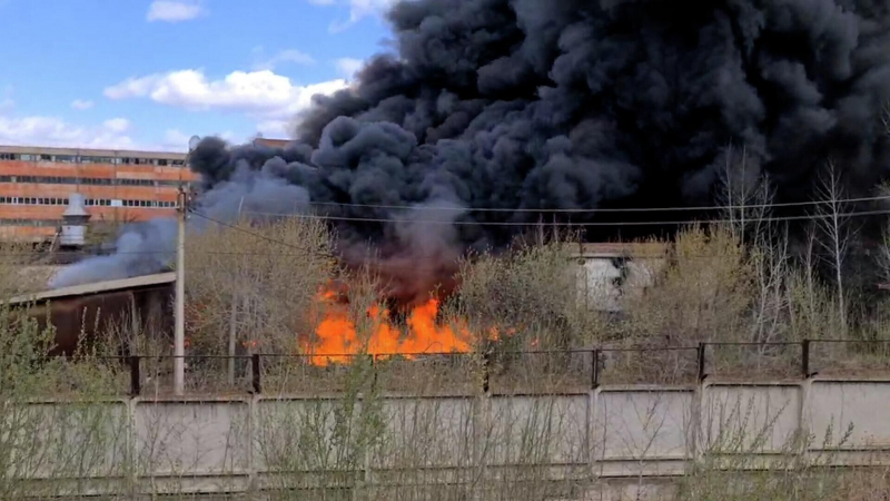 Пожар в промзоне Дзержинска полностью потушили