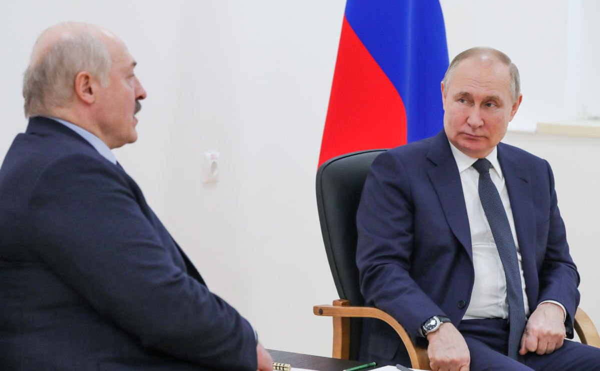 "Он живым отсюда не уедет", - Путин в бешенстве набросился на Лукашенко 