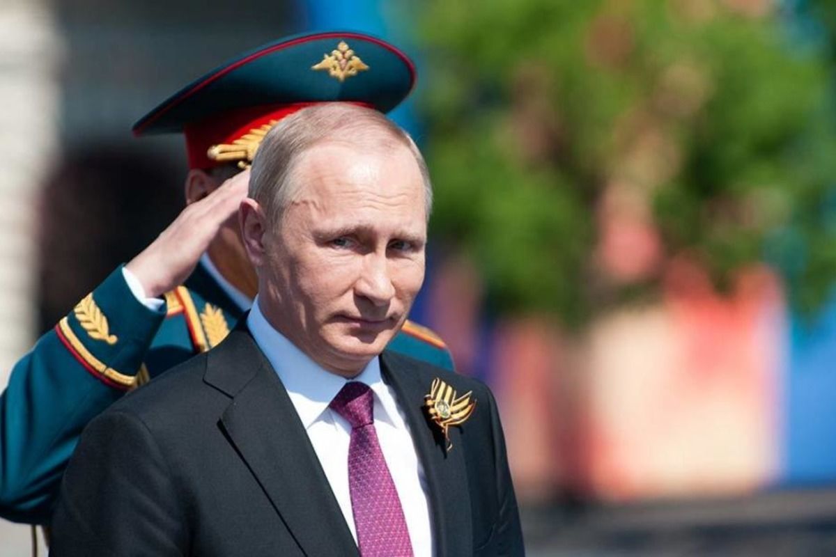 ​СМИ: Путин впал в кому после операции, началось угнетение рефлексов мозга