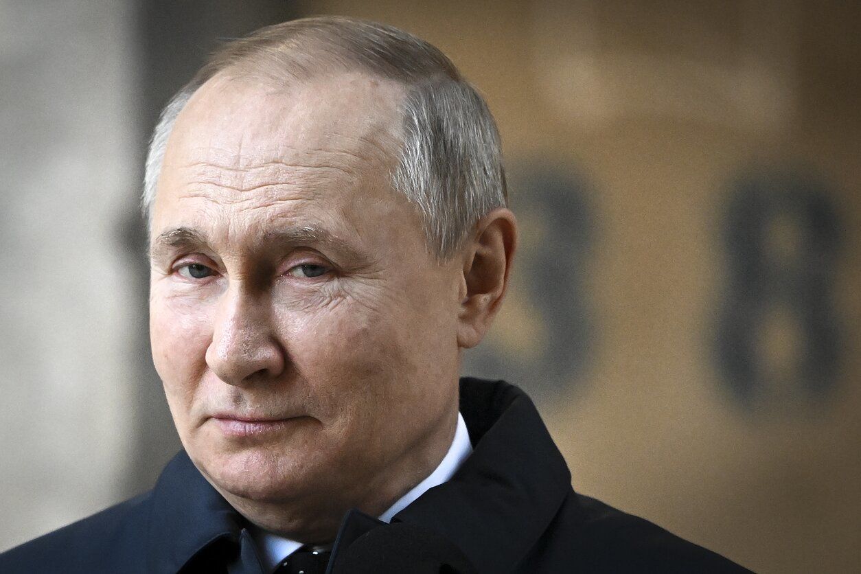 Лечение от прогрессирующего рака и покушение: NewsWeek узнал, что происходит с Путиным 