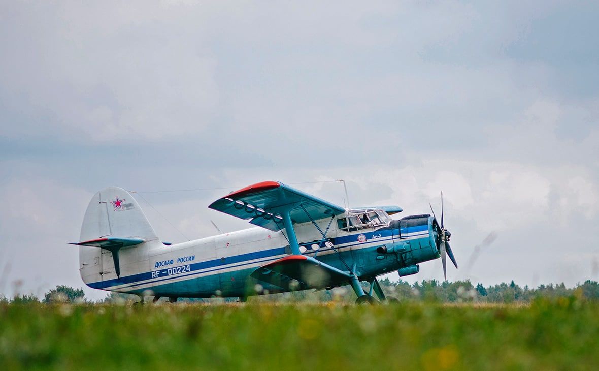 В России пропал с радаров пассажирский самолет: в Сети пишут, что он разбился