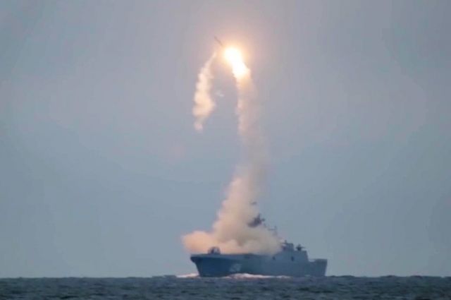 fregat-admiral-gorshkov-uspeshno-vypolnil-cikl-ispytanij-rakety-cirkon-056ea33