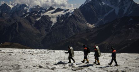 V Kabardino Balkarii Nashli Ne Vyhodivshih Na Svjaz Alpinistov 5ff9cf9