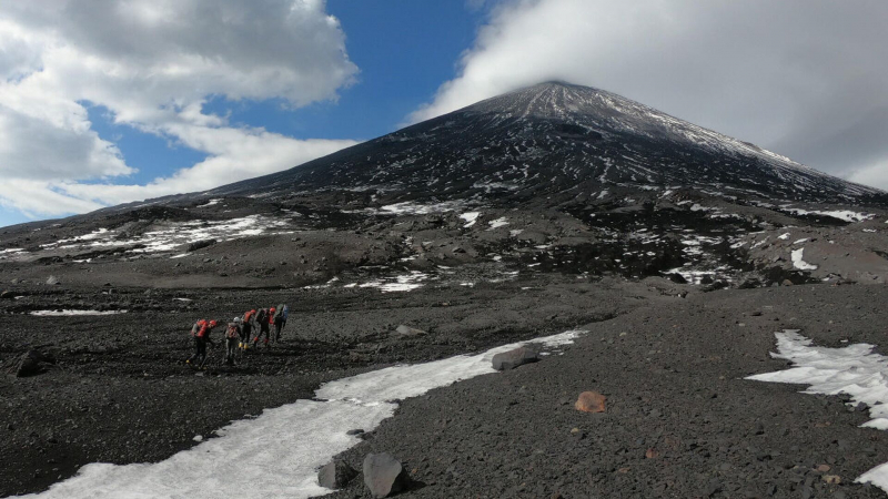 Na Kamchatke Otkryli Gorjachuju Liniju Po Situacii S Turistami Na Vulkane 4c5625c