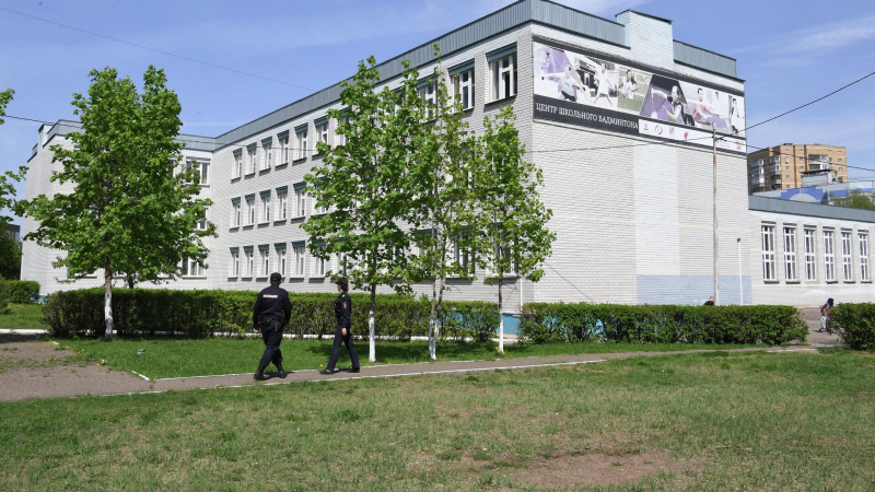 Прямой связи между стрельбой в школе в Казани и работой директора не нашли