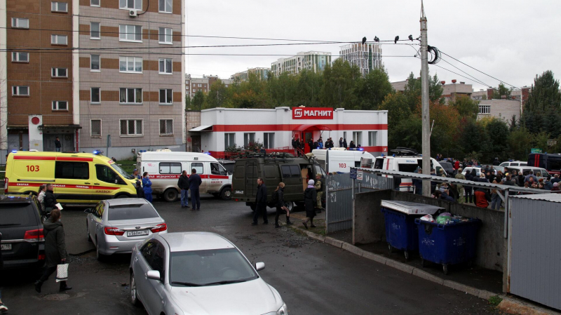 Состояние 12 пострадавших при стрельбе в Ижевске оценивается как тяжелое