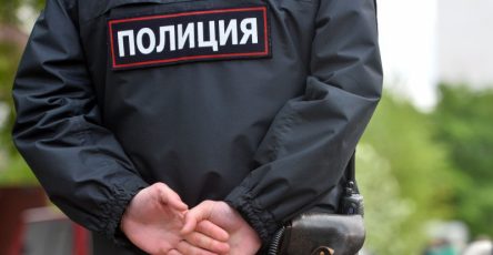 sud-arestoval-muzhchinu-napavshego-na-otdel-policii-v-izhevske-b665c14