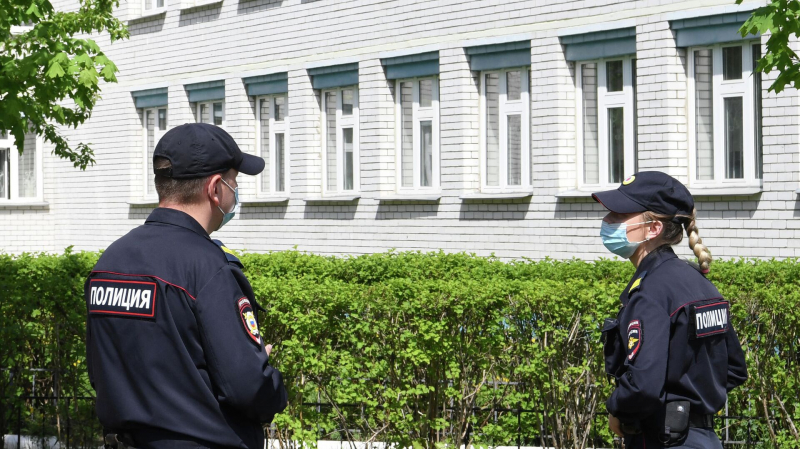 В калужских школах ужесточат пропускной режим после трагедии в Ижевске