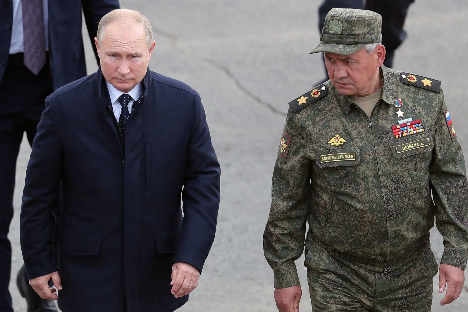 ​Z-каналы обвиняют Путина в Лиманском "котле": диктатор обрек на гибель войска, чтобы не портить праздник