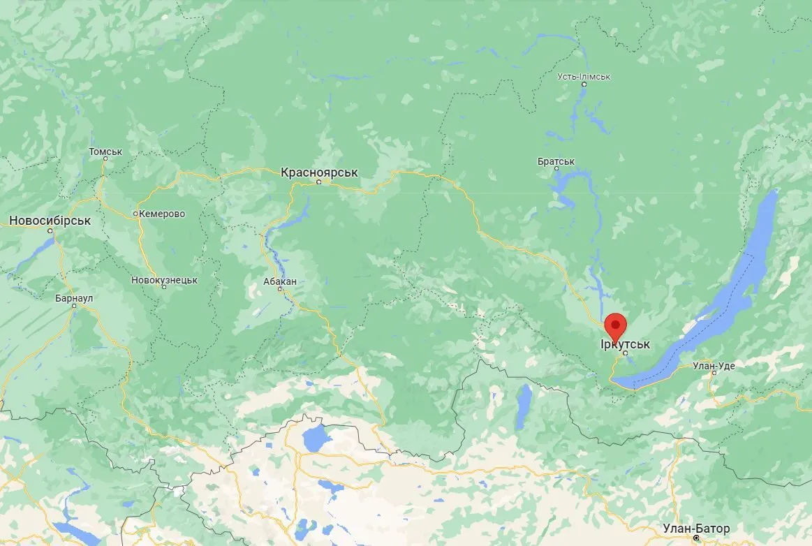 В России горит крупный нефтеперерабатывающий комплекс: завод затянуло дымом, оборудование в огне