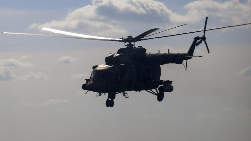 Следователи начали проверку после крушения вертолета в Тверской области