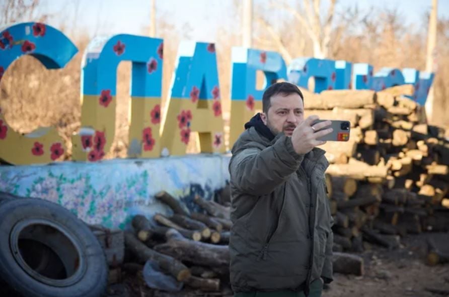 Зеленский приехал на Донбасс – роспропагандисты рвут на себе волосы
