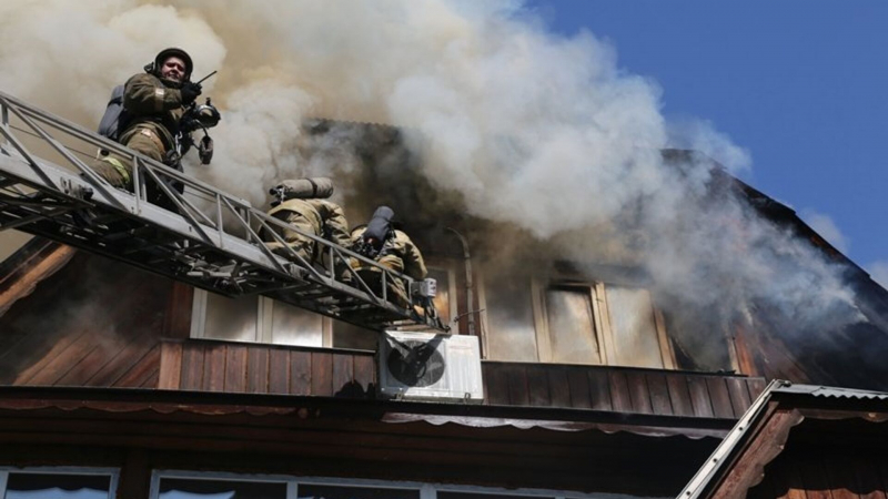 Спасатели завершили разбор завалов после пожара в Кемерово