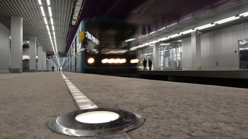 В Москве прервали движение на фиолетовой линии метро