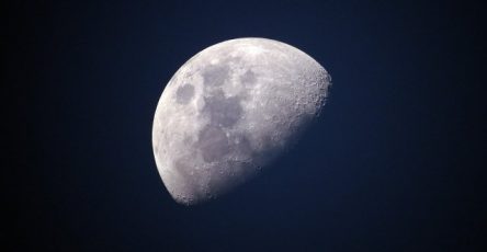indijskaja-mezhplanetnaja-stancija-startuet-k-lune-v-konce-2023-goda-f7f6529
