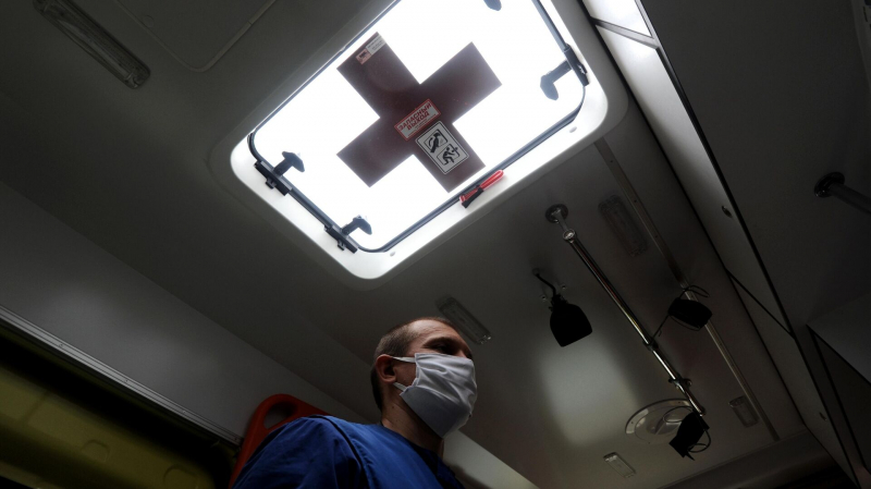 Саратовский школьник попал в больницу после поджога петарды