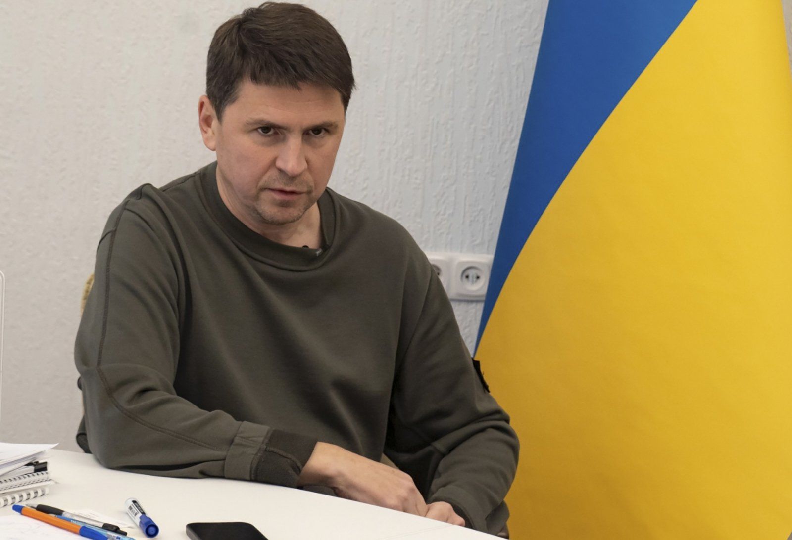 Подоляк однозначно ответил, где заканчиваются границы Украины: "Проредить население РФ"