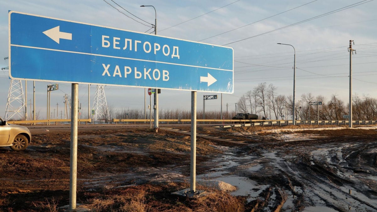​Ночь в Белгороде была "яркой": росСМИ пишут о ракетах в районе ГЭС и железной дороги – кадры