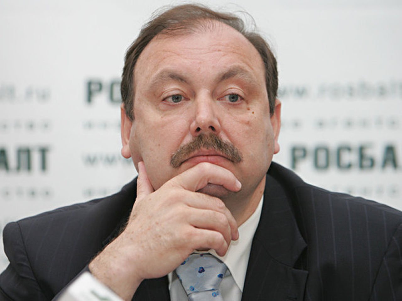 "Еще три месяца", – Гудков рассказал, что в скором времени произойдет с Россией 