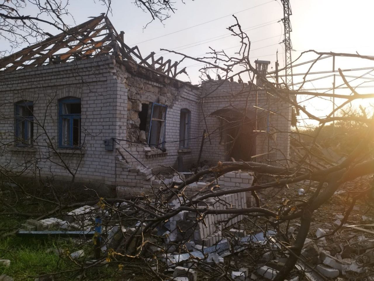 ​Один погибший и 23 раненых: ночью россияне атаковали Николаев "Калибрами" – кадры