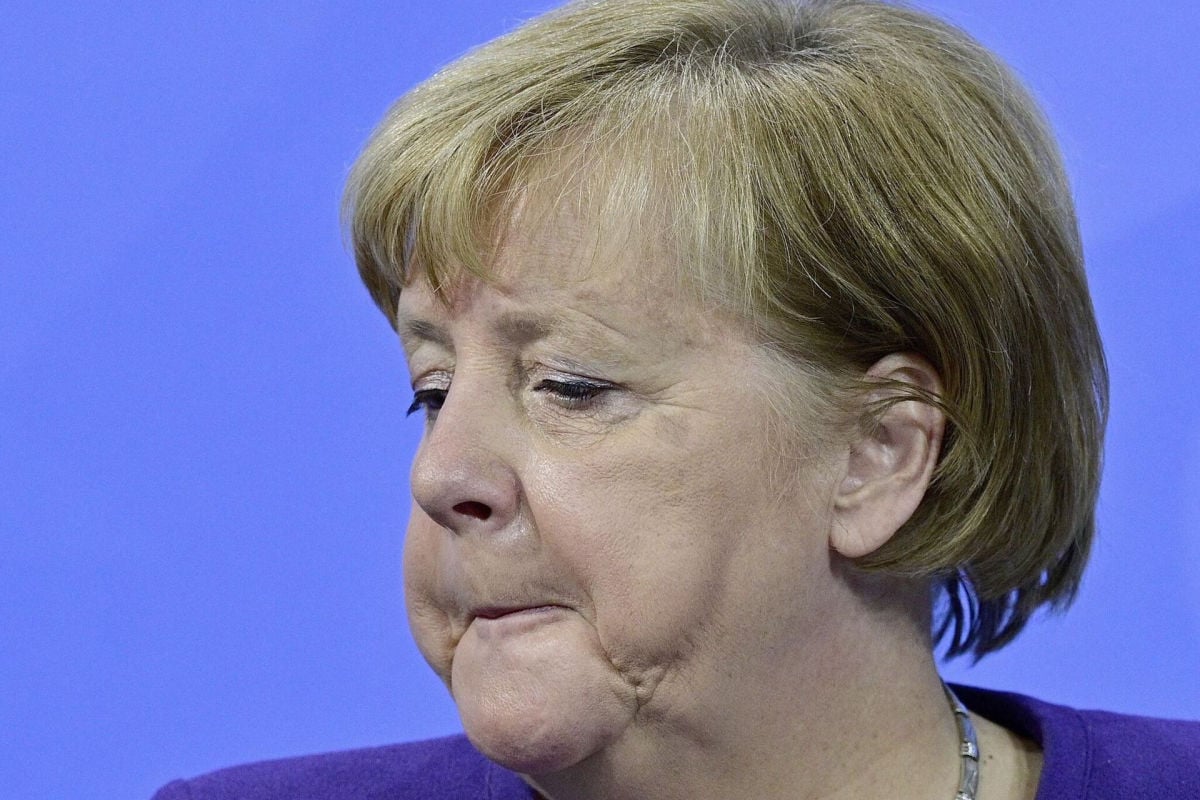 ​"Прекращайте", - у Зеленского резко ответили Меркель на призыв договариваться с Путиным