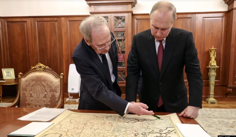 Историк РФ уничтожил Путина ответом, была ли Украина в XVII веке