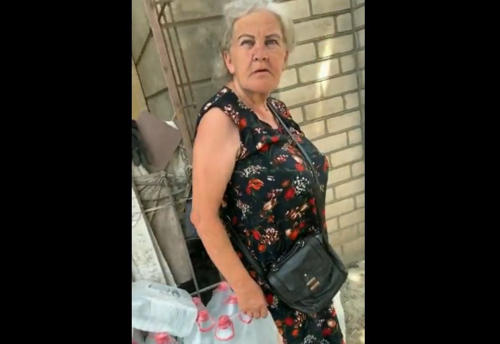 "Я Украину не признаю, я Россию люблю", – пенсионерка из Херсона вызвала скандал в Сети