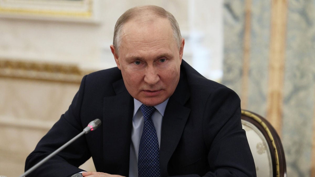Путин отреагировал на "бавовну" на Крымском мосту спустя 18 часов: "Жду предложений"
