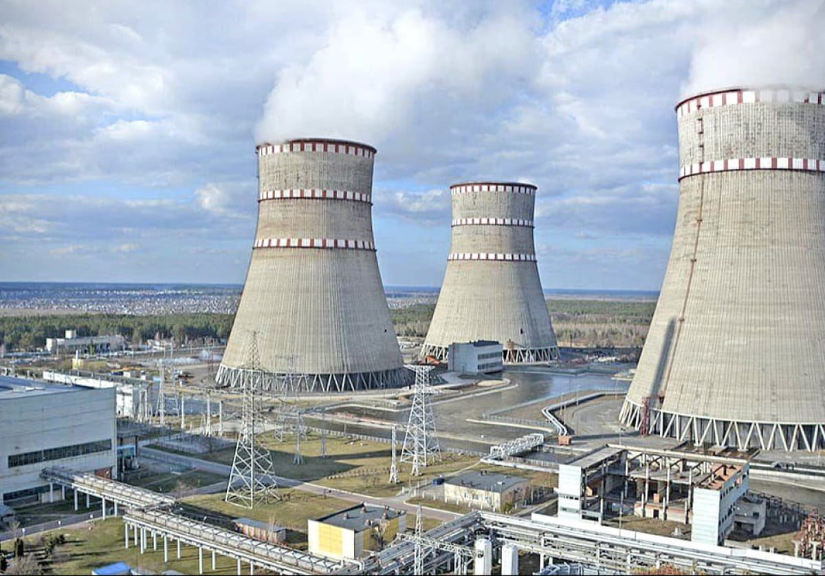 Фото атомной электростанции. АЭС (атомная станция) Бангладеш. Ровенская атомная станция. Ровенская АЭС, Украина. Днепропетровская атомная станция.