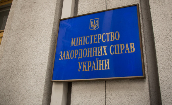 МИД Украины осуждает этапирование из Крыма политзаключенных Наримана Джеляла, Асана и Азиза Ахтемовых