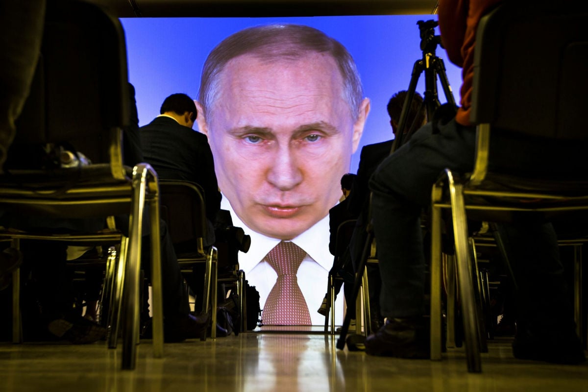 Путин высмеял алкоголизм россиян: "Русские могут"