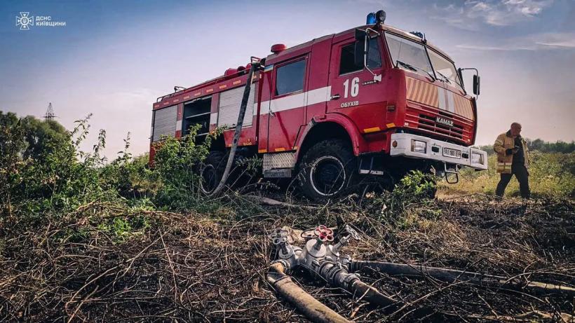 На Киевщине горят торфяники: обнаружили три очага возгорания