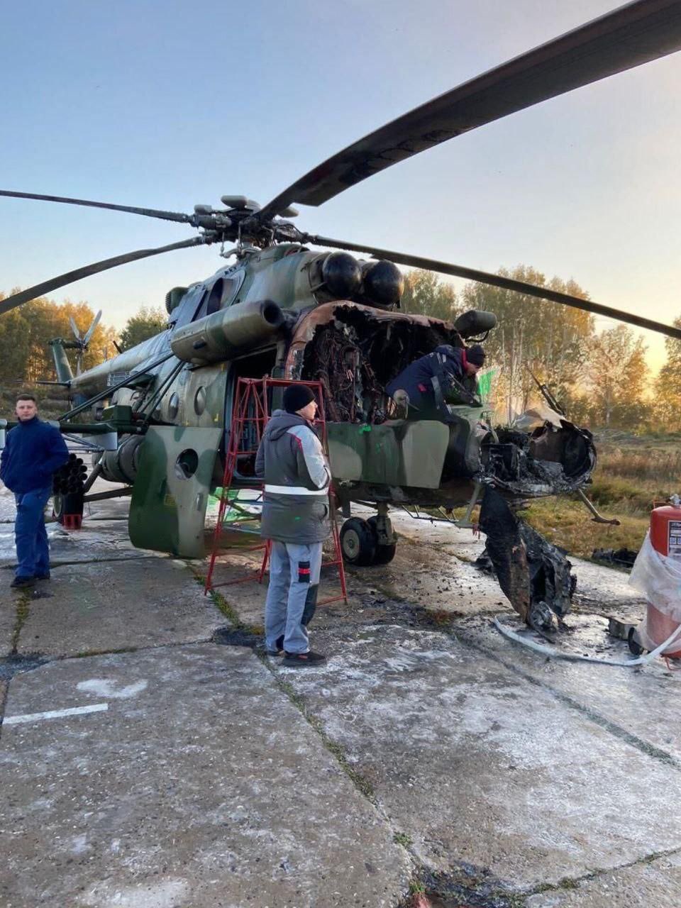 В России школьники сожгли вертолет "Ми-8" прямо на военной базе - появилось видео