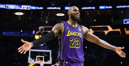 Lebron Dzhejms Stal Pervym Igrokom V Istorii Nba Kotoryj Nabral 50 Tysjach Ochkov 781b867.webp