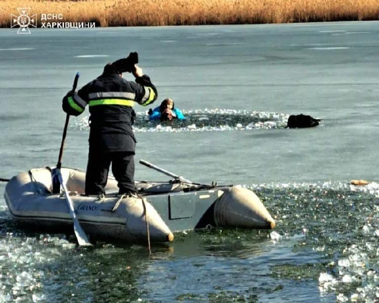 В Харьковской области за сутки под лед провалились трое человек: один не выжил