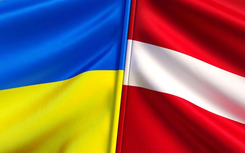 Кабмин одобрил проект соглашения с Латвией о взаимном признании водительских удостоверений